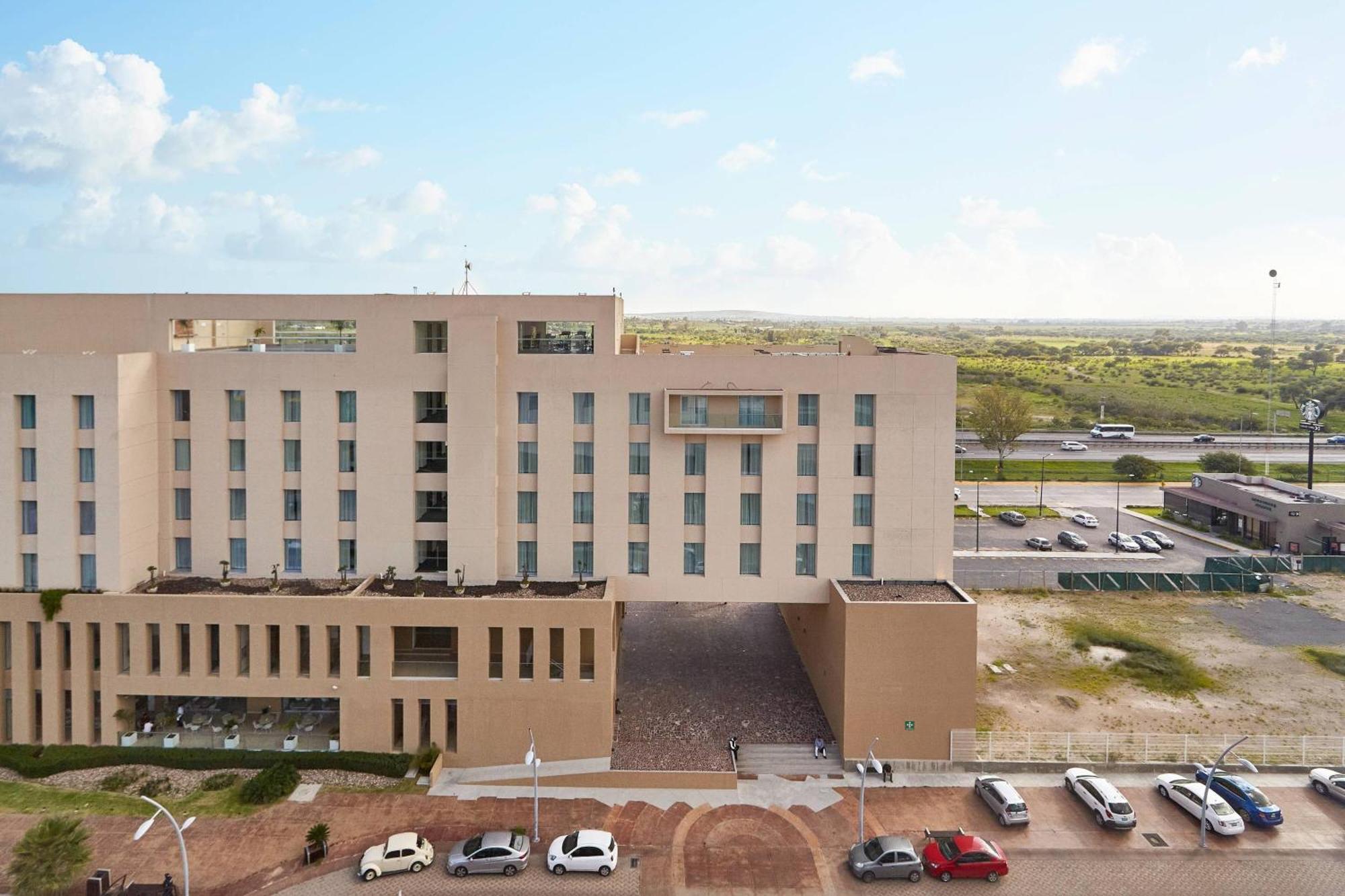 Fairfield Inn & Suites Silao Guanajuato Airport Ngoại thất bức ảnh